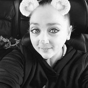 Meet your Posher, Teri